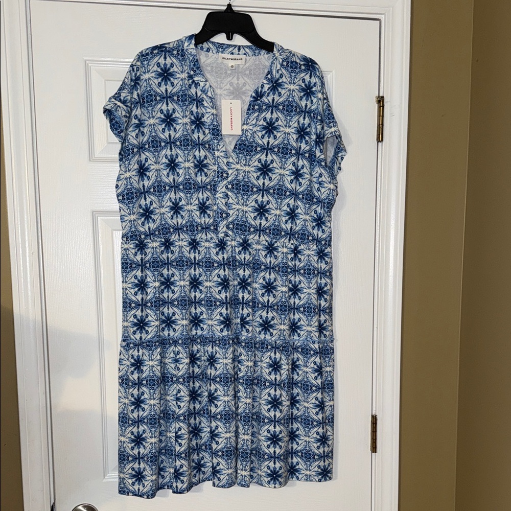 Lucky Brand Blue and White Patterned V-Neck Midi Dress - Picture 1 of 9